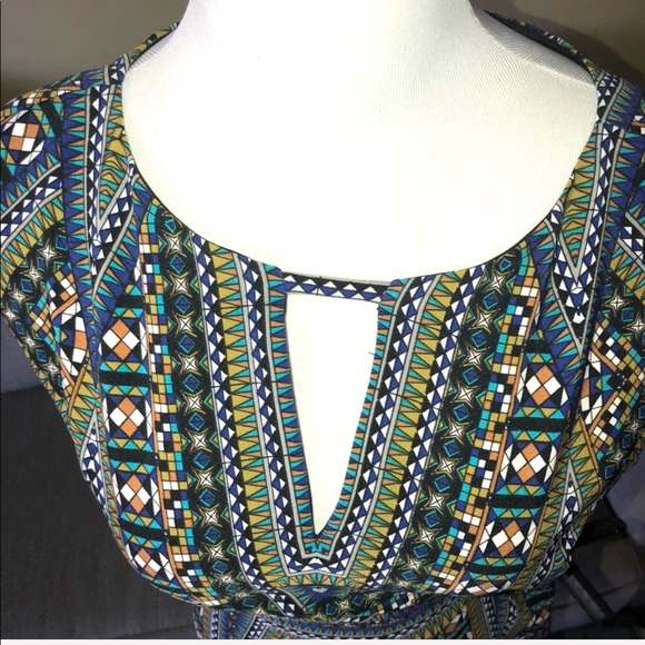 London style
Sheath dress
Geometric print size 12 - Picture 7 of 8